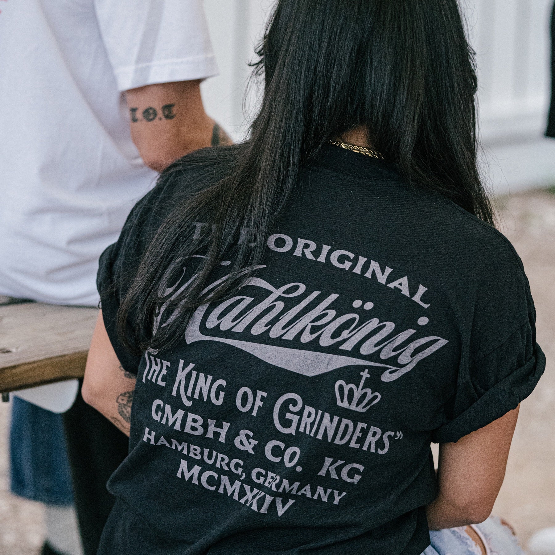 mahlk-nig-1924-vintage-t-shirt-schwarz-unisex image 2