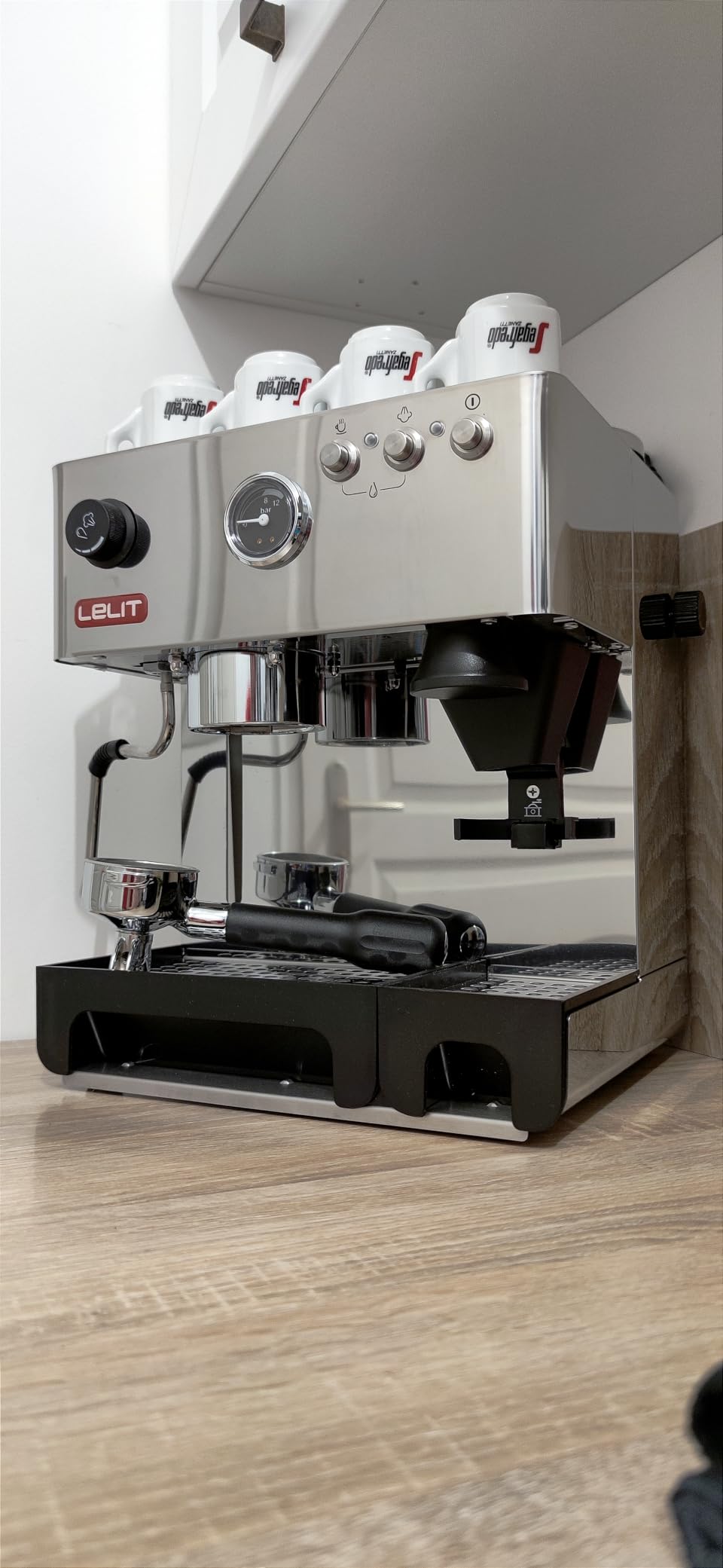 Guter Kaffee, laute Mühle